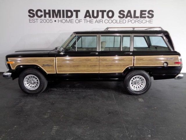 1990 Jeep Wagoneer - photo 2