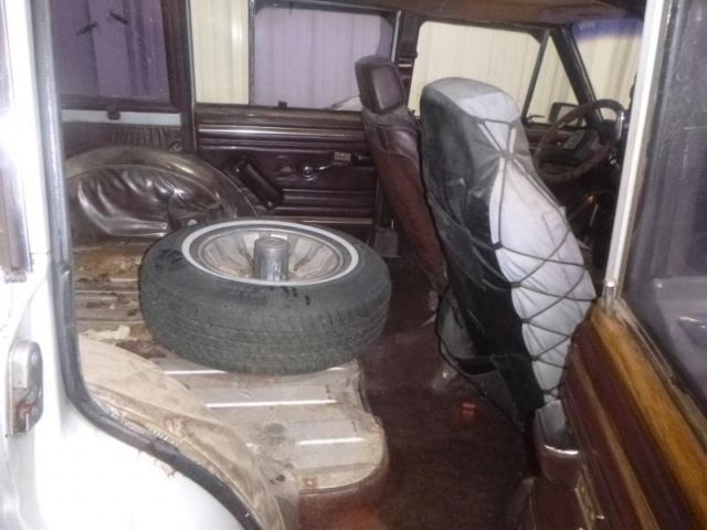 1990 Jeep Wagoneer 4WD - photo 10