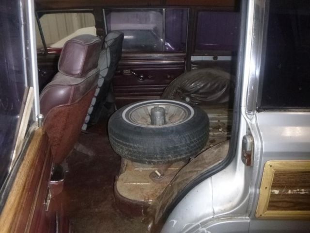 1990 Jeep Wagoneer 4WD - photo 12