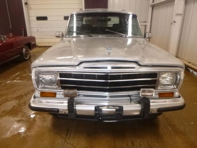 1990 Jeep Wagoneer 4WD - photo 5