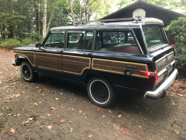 1990 Jeep Wagoneer - photo 2