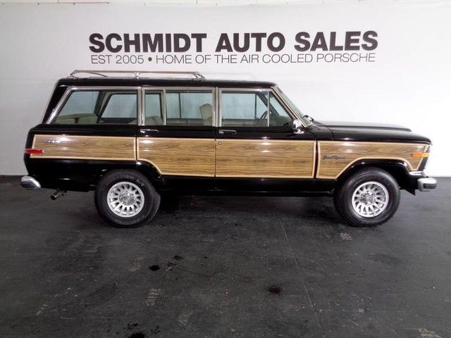 1990 Jeep Wagoneer - photo 6