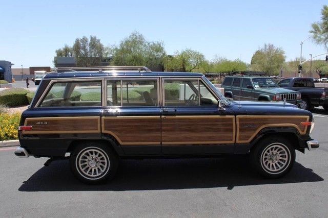 1990 Jeep Wagoneer -- - photo 9