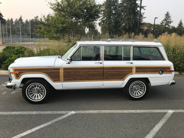 1990 Jeep Wagoneer Grand Wagoneer 4X4 - photo 3