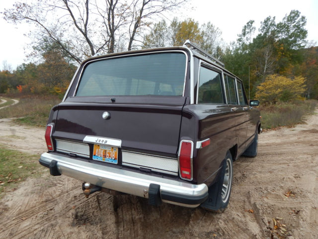 1990 Jeep Wagoneer Base Sport Utility 4-Door - photo 12
