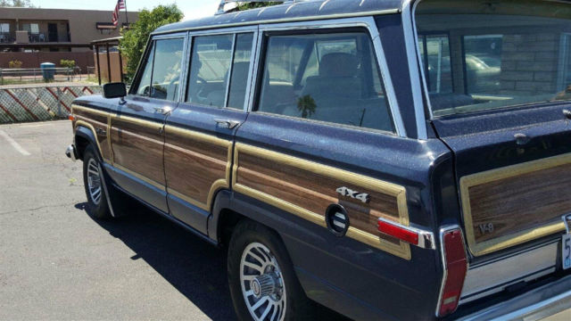 1990 Jeep Wagoneer - photo 2