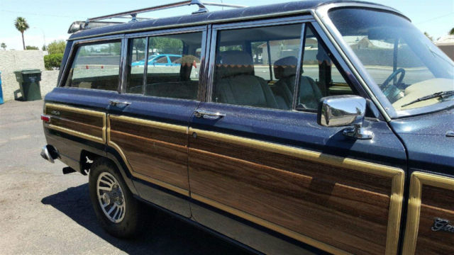 1990 Jeep Wagoneer - photo 6