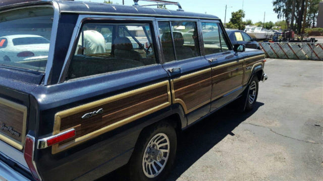 1990 Jeep Wagoneer - photo 7