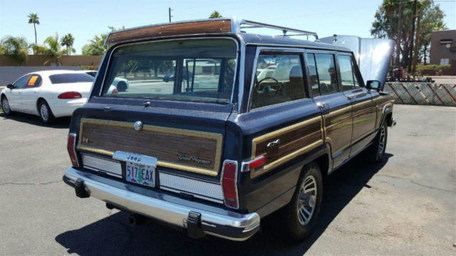 1990 Jeep Wagoneer - photo 8