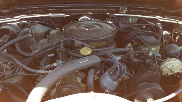 1990 Jeep Wagoneer - photo 9