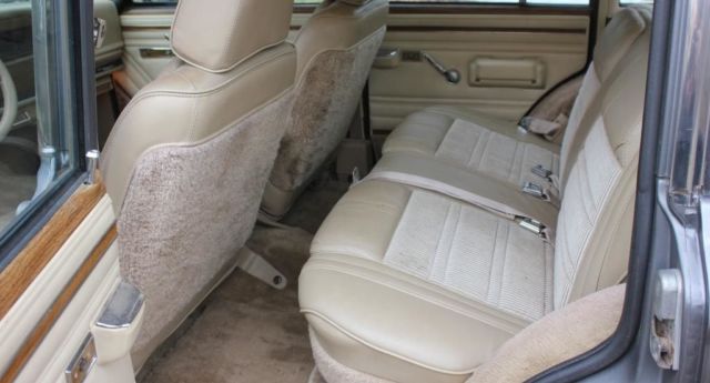 1990 Jeep Wagoneer - photo 4