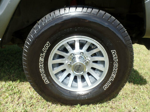 1990 Jeep Wagoneer 4dr Wagon 4WD - photo 11
