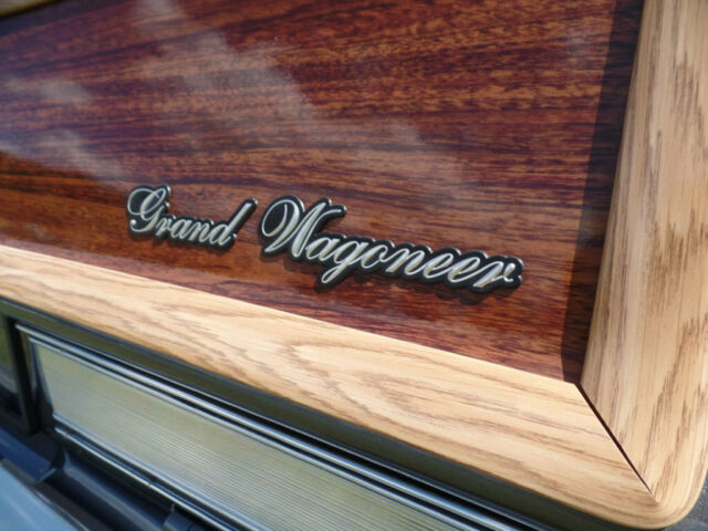 1990 Jeep Wagoneer 4dr Wagon 4WD - photo 5