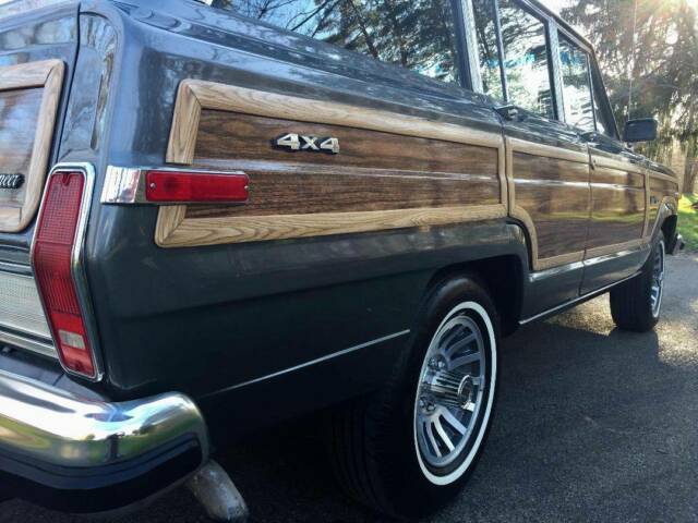1990 Jeep Wagoneer Grand Wagoneer by Classic Gentleman - photo 12