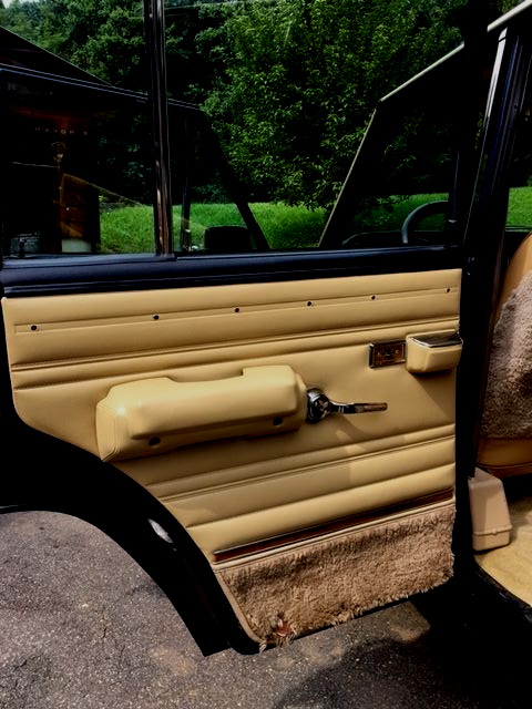 1990 Jeep Wagoneer - photo 13