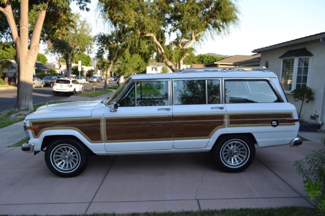 1990 Jeep Wagoneer - photo 7