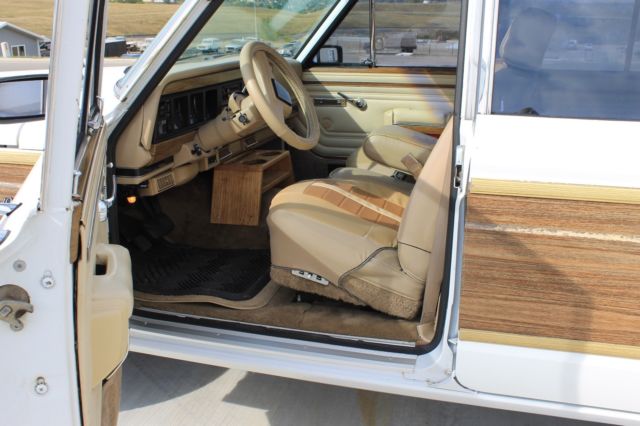 1990 Jeep Wagoneer Grand Wagoneer - photo 10