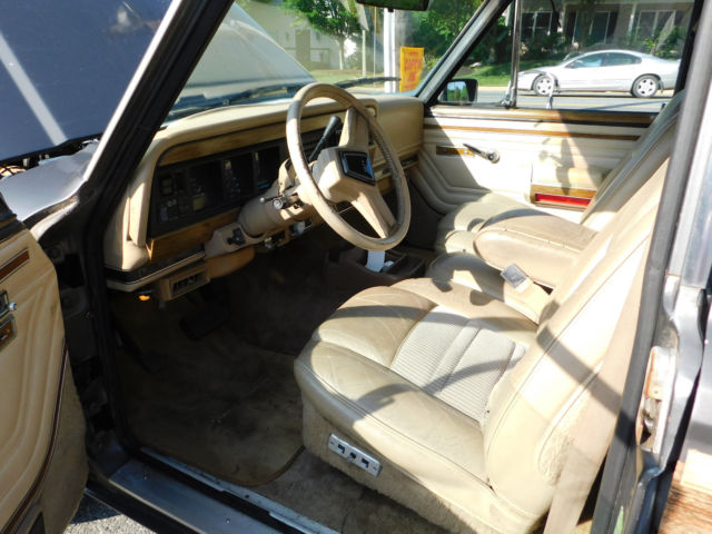 1990 Jeep Wagoneer - photo 8