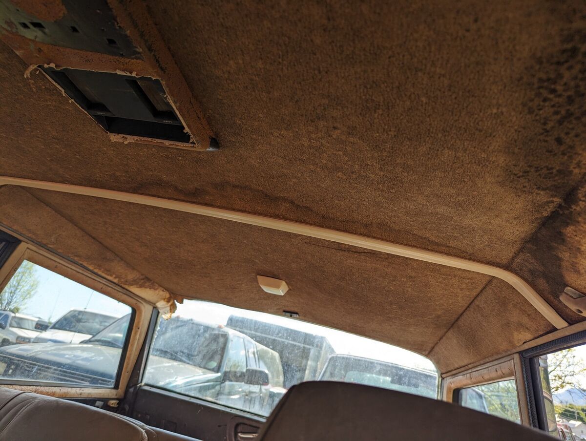 1990 Jeep Wagoneer - photo 13