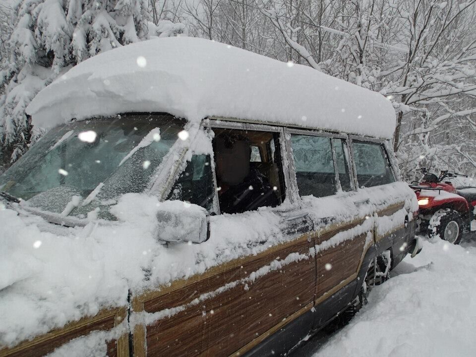 1990 Jeep Wagoneer - photo 9