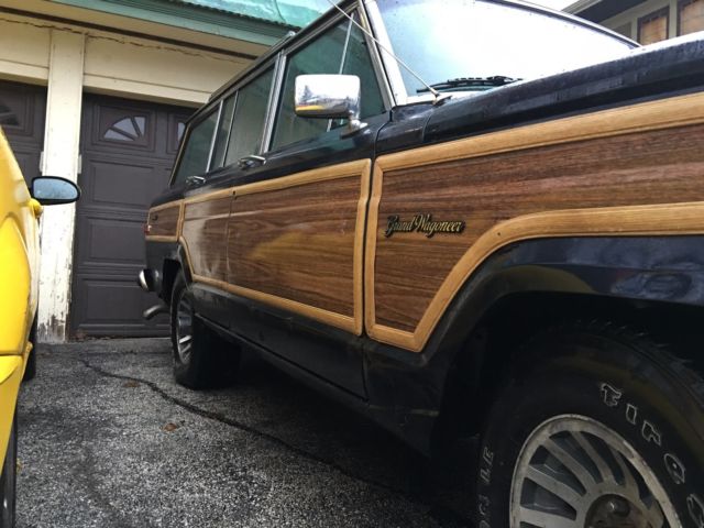 1990 Jeep Wagoneer - photo 13