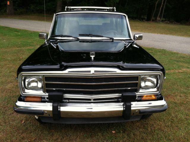 1990 Jeep Wagoneer - photo 11