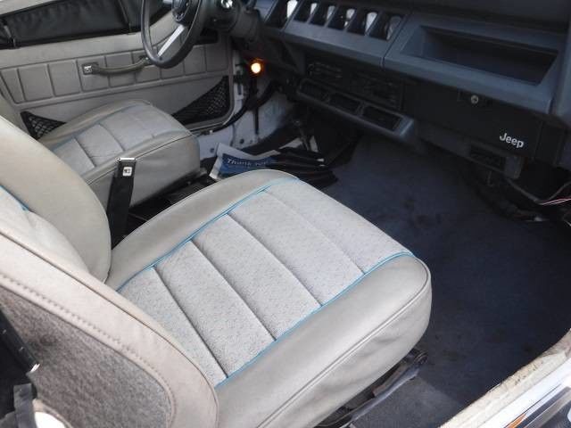 1990 Jeep Wrangler - photo 11