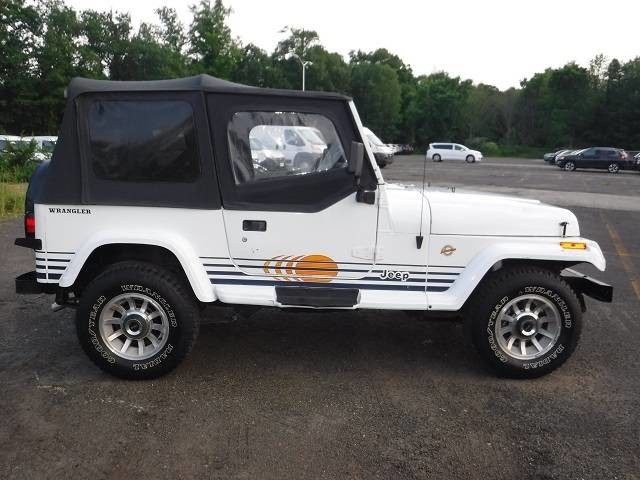 1990 Jeep Wrangler - photo 8