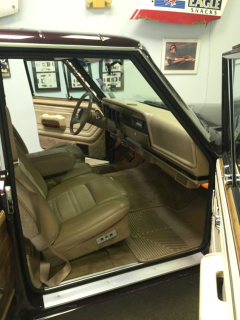 1990 Jeep Wagoneer - photo 4