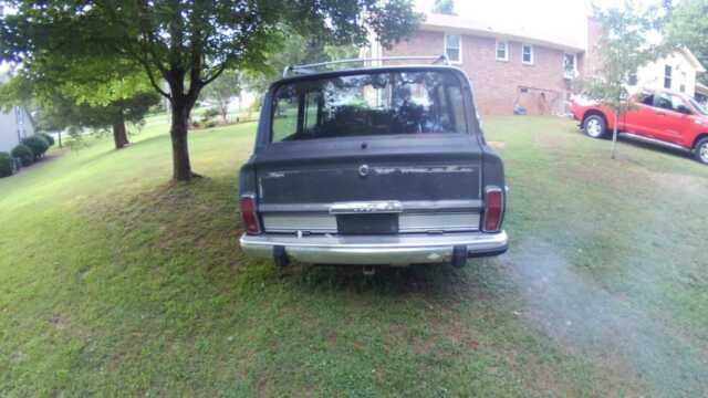 1990 Jeep Wagoneer - photo 2