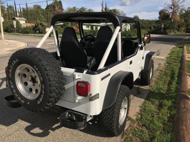 1990 Jeep Wrangler - photo 4