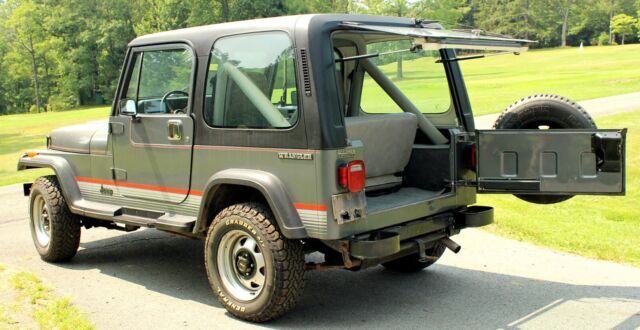 1990 Jeep Wrangler - photo 3