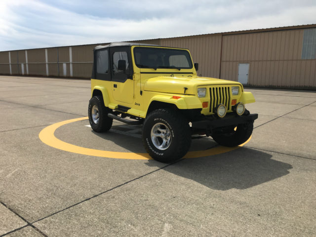 1990 Jeep Wrangler WRANGLER - photo 3