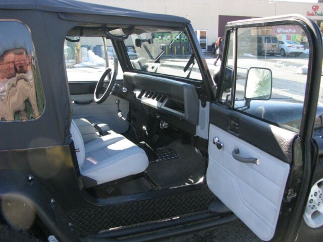 1990 Jeep Wrangler custom - photo 10