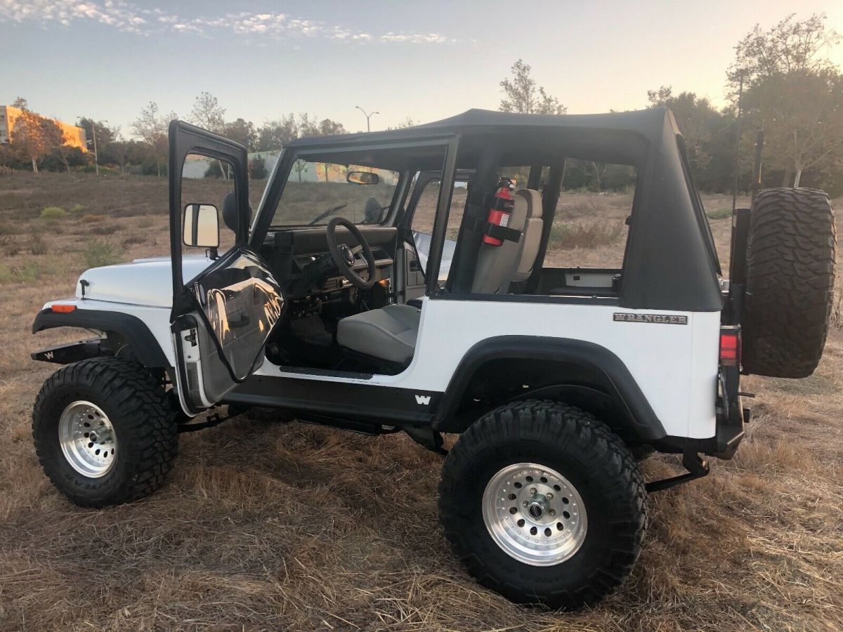 1990 Jeep Wrangler - photo 8
