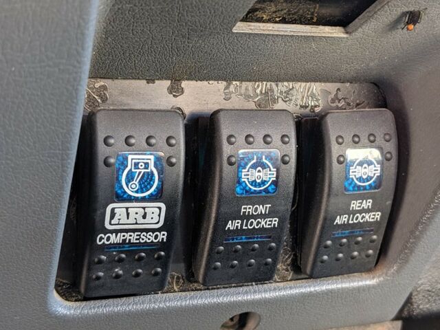 1990 Jeep Wrangler - photo 12
