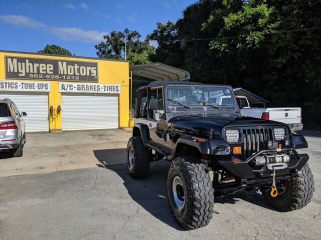 1990 Jeep Wrangler - photo 2