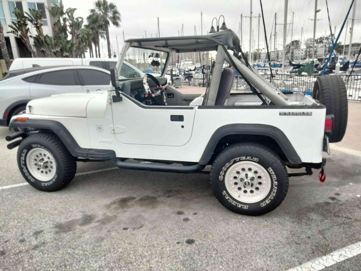 1990 Jeep Wrangler S - photo 3