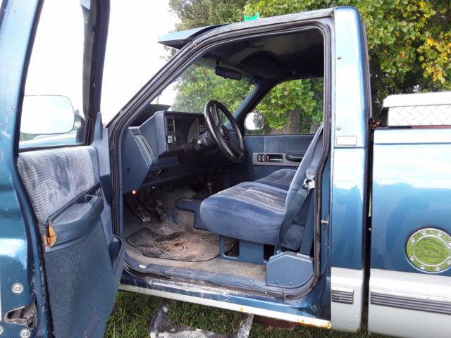 1990 Chevrolet C/K Pickup 1500 - photo 10