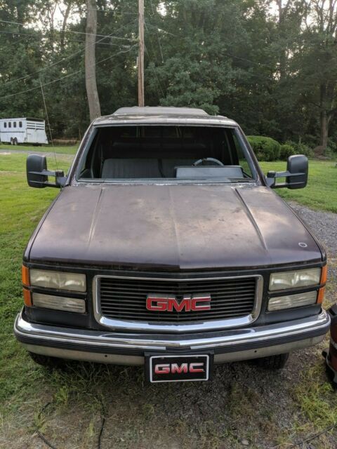 1990 K2500 4x4 8' Bed w/ Cap *NO WINDSHIELD* 1990 GMC K2500 SLE