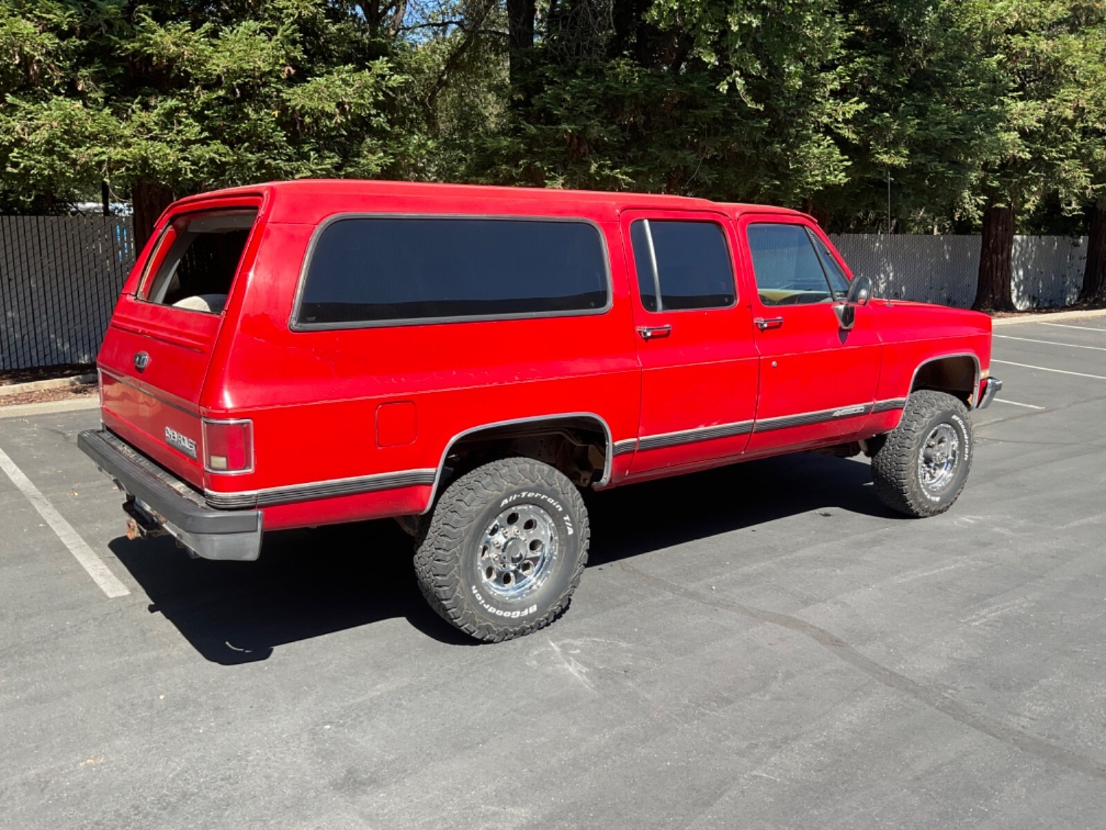1990 Chevrolet Suburban - photo 10
