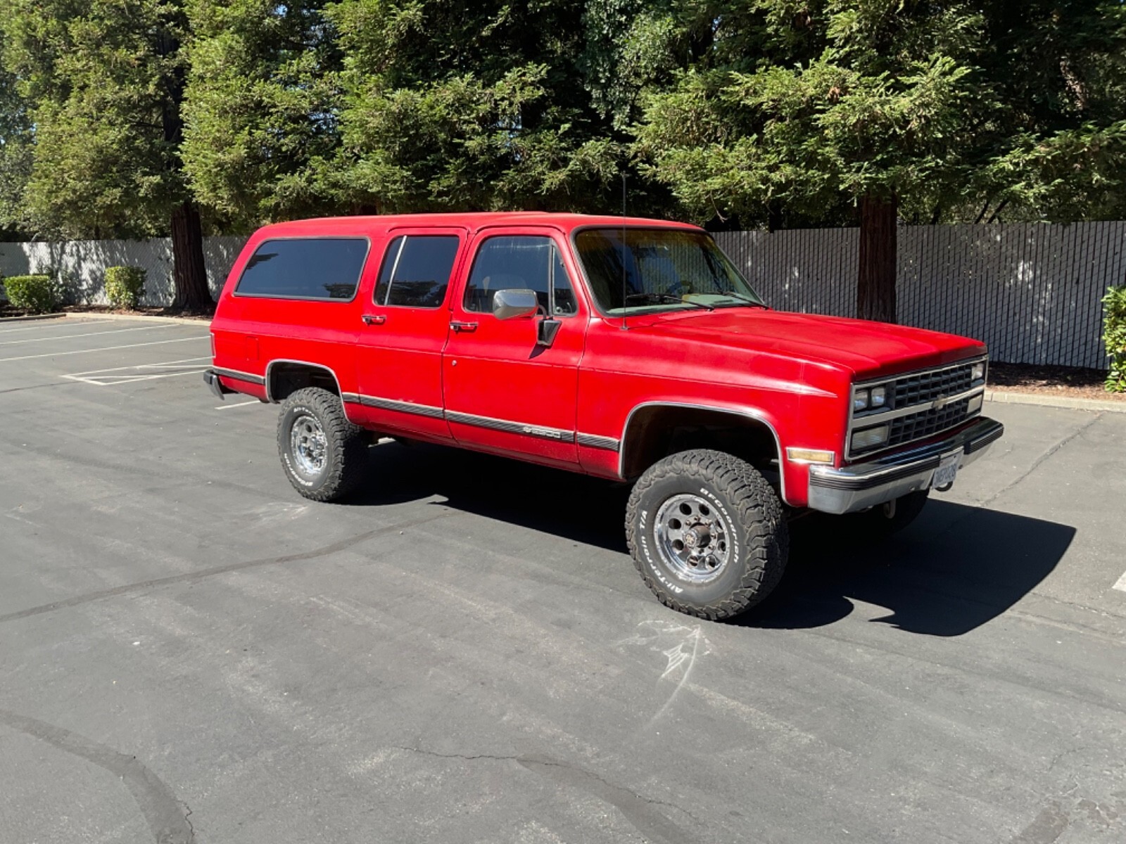 1990 Chevrolet Suburban - photo 11