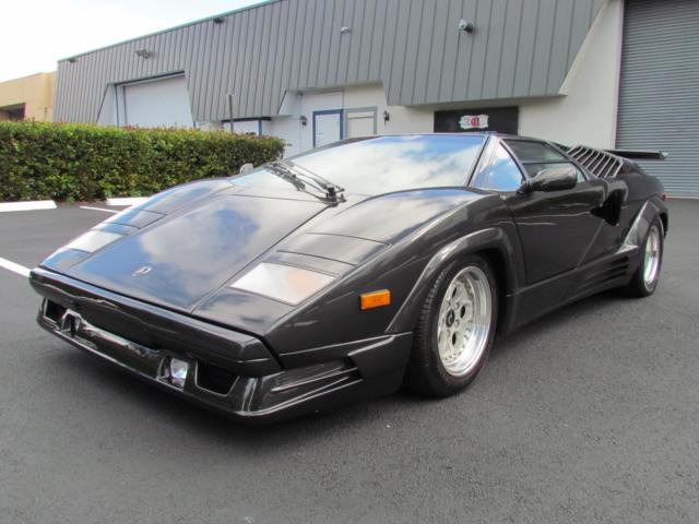1990 Lamborghini Countach 25 Anniversario