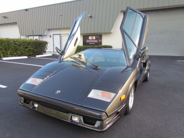 1990 Lamborghini Countach 25 Anniversary 1990 Lamborghini Countach 25th anniversary