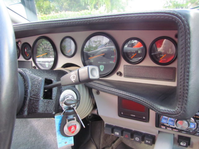 1990 Lamborghini Countach 25th anniversary - photo 13