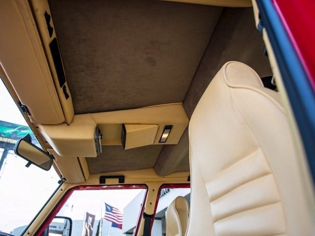 1990 Lamborghini LM002 -- - photo 9
