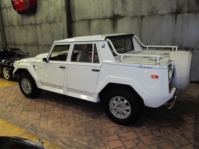 1990 Lamborghini LM002 LM02 AMERICAN -- - photo 7