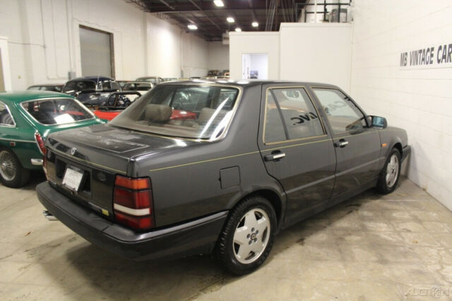 1990 Lancia Thema 8.32 Sedan - photo 3
