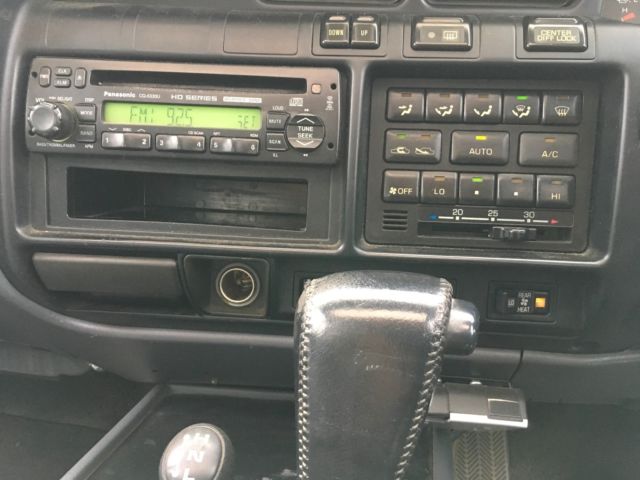 1990 Toyota Land Cruiser Limited - photo 13