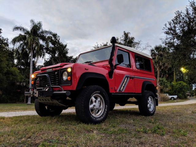 1990 Land Rover Defender County